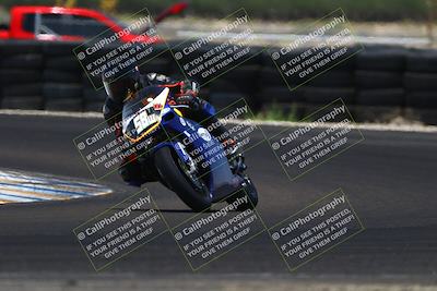 media/Jun-07-2025-TrackDaz (Sat) [[4413525952]]/A Group/1pm (Turn 1)/